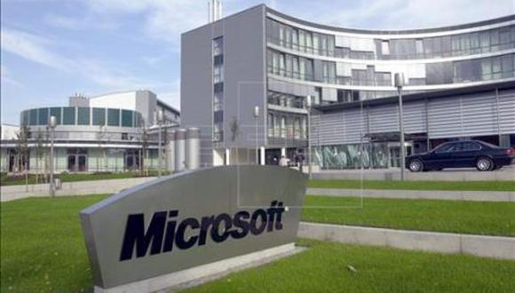 Microsoft revela que EEUU pidió información de 31 mil de sus usuarios