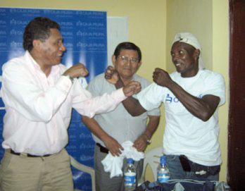 Velada boxística de nivel internacional