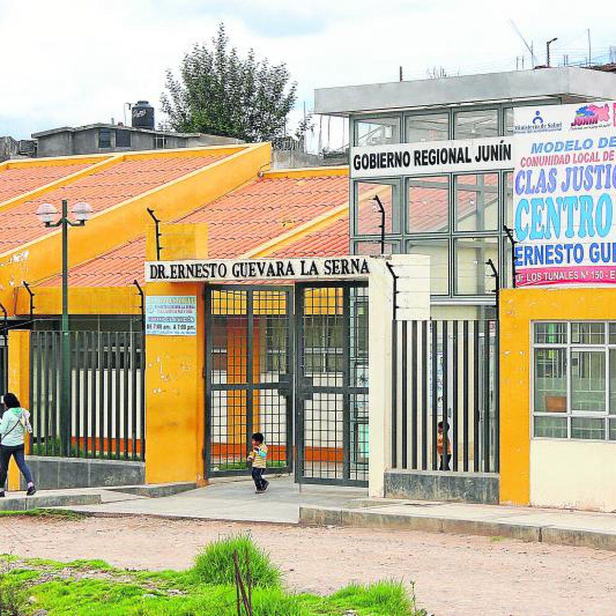 Perú: Asentamiento humano se convierte en la manzana de la ...