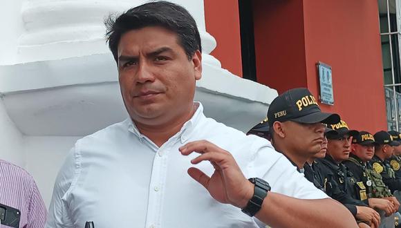 Electo regidor de Trujillo señaló que han encontrado irregularidades durante el proceso de transferencia.