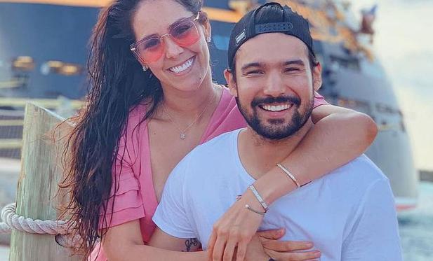 Ezio Oliva a Karen Schwarz: “La bendición más grande de mi vida es estar rodeado de mujeres maravillosas”