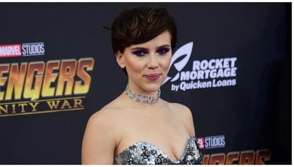 Scarlett Johansson renuncia a su papel de transgénero por insólita razón 