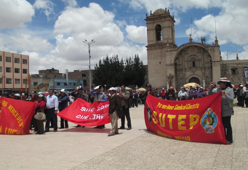 Dirigente del Conare insta a escolares salir a protestar en Juliaca