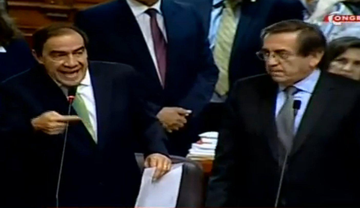 Lescano llamó "cara dura" a Del Castillo en debate de ley sobre la leche [VIDEO]