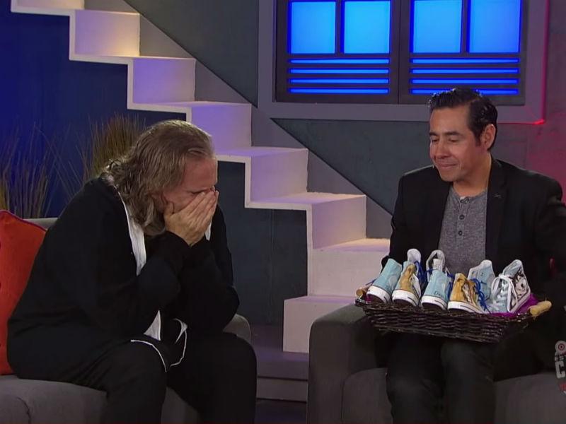 Miguel Bosé rompió en llanto en televisión