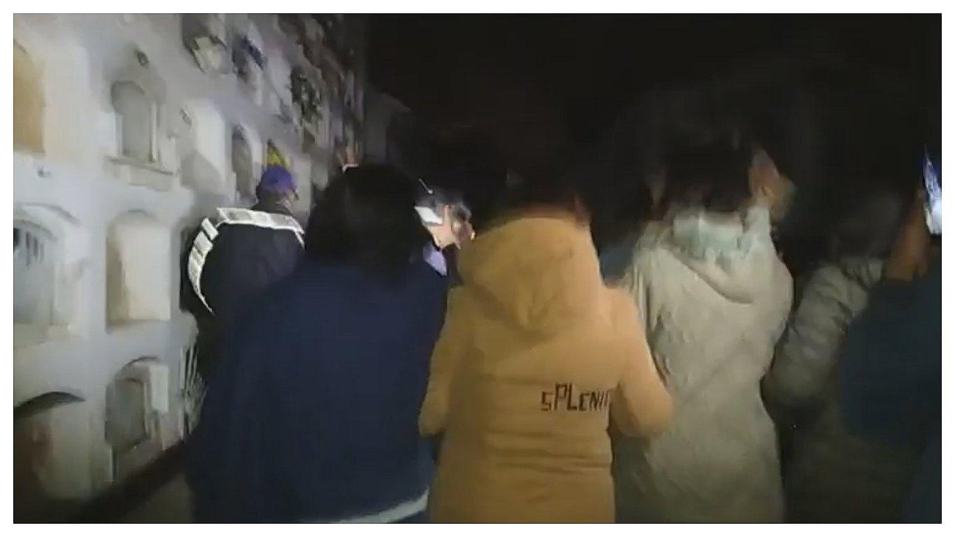 ​Halloween: huancaínos realizaron recorrido nocturno por el Cementerio General (VIDEO)