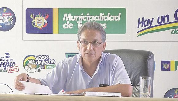 Tumbes: Alcalde de Tumbes Manuel De Lama dispone cambiar a funcionarios en áreas claves
