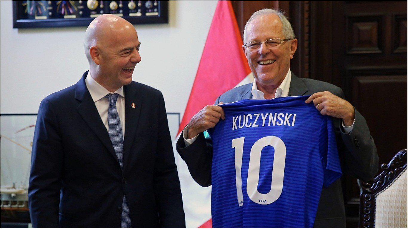 ​Pedro Pablo Kuczynski recibió en Palacio de Gobierno al presidente de la FIFA Gianni Infantino (FOTO)