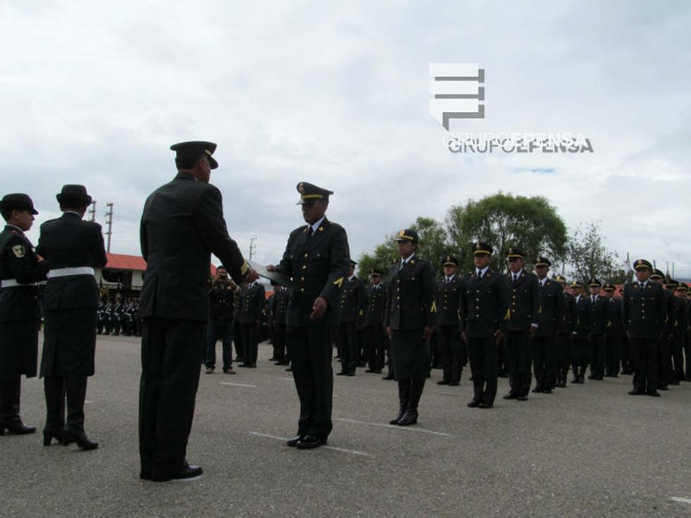 160 suboficiales se gradúan de Escuela Técnica PNP de Huancayo