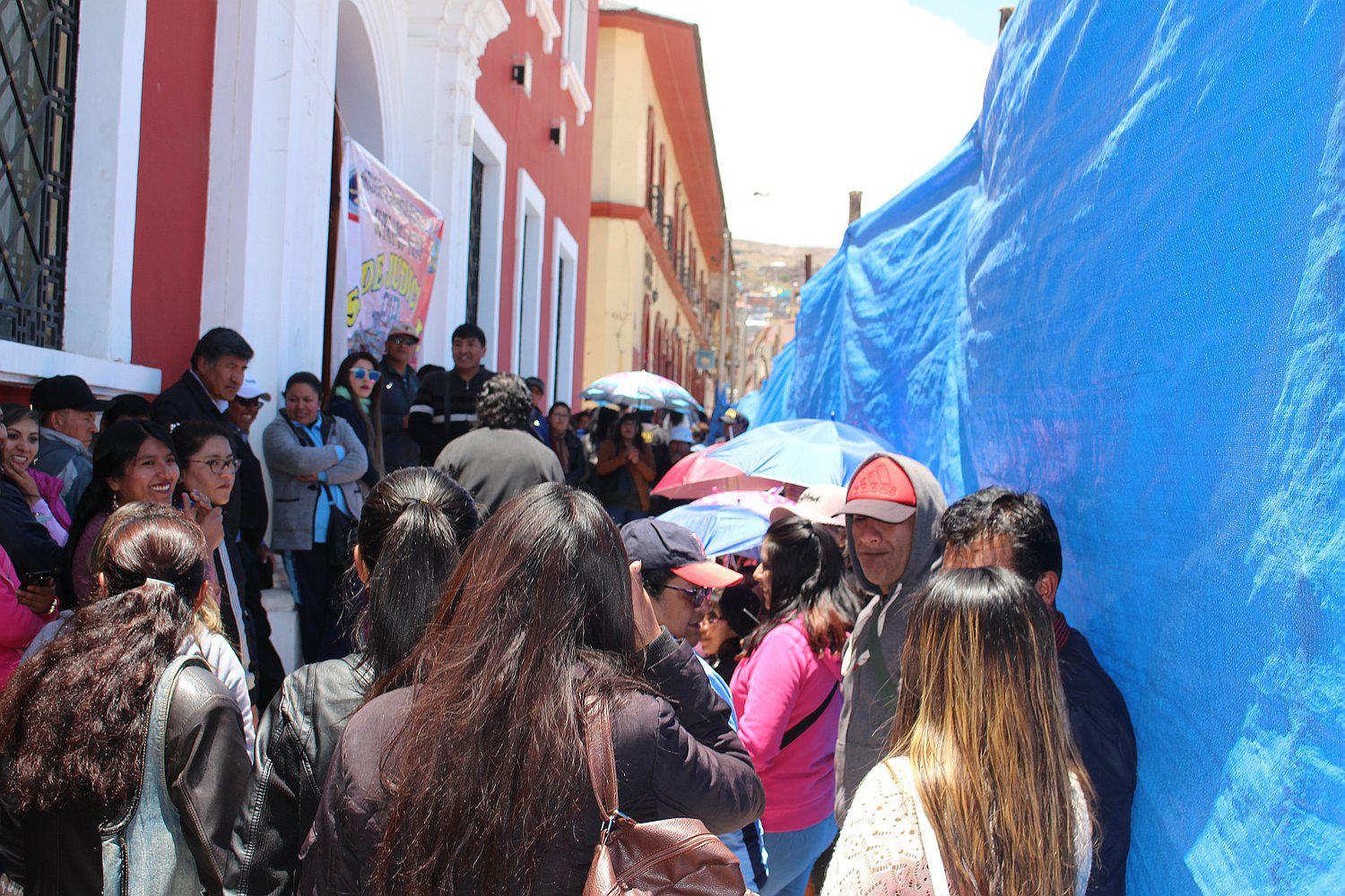 Trabajadores administrativos del Poder Judicial iniciaron huelga indefinida