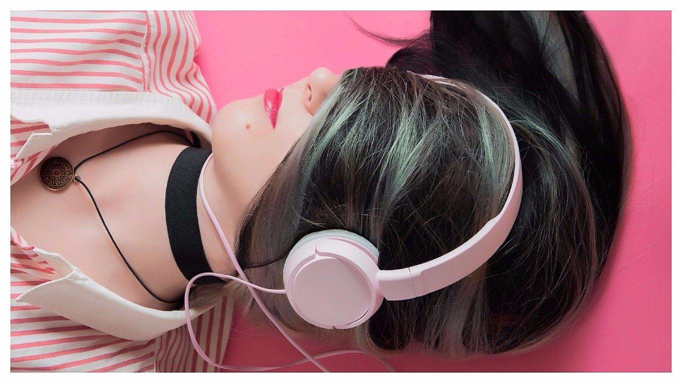 Estudio indica que la música mejora la comunicación en personas con demencia