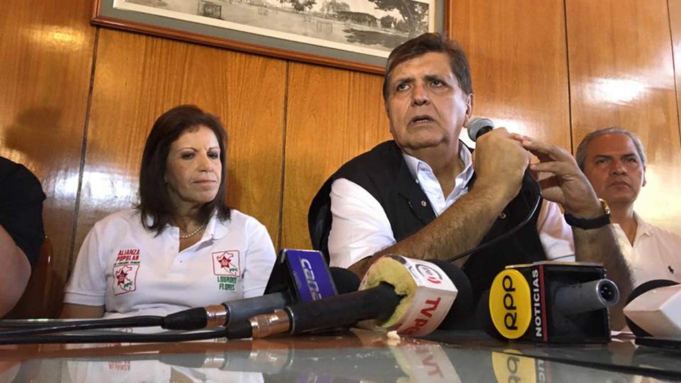 Alan García dice que cóctel de Keiko "es poco"para lo que hizo el expresidente Fujimori